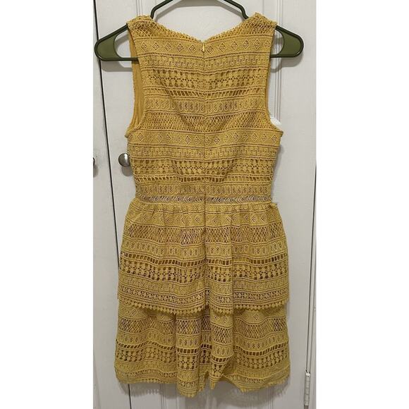 Francesca’s Dress New Size XS Yellow Crochet Bright Spring Summer Coquette - Picture 4 of 13